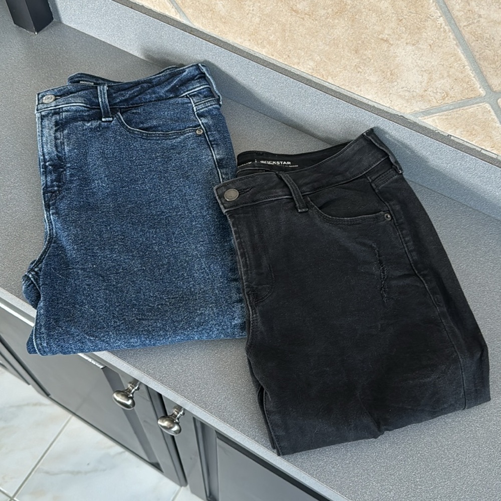 Old Navy Rock Star Jeans - Bundle of 2